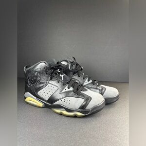 Youth Nike Air Jordan 6 Retro BG Cool Gre y/Black Sneakers